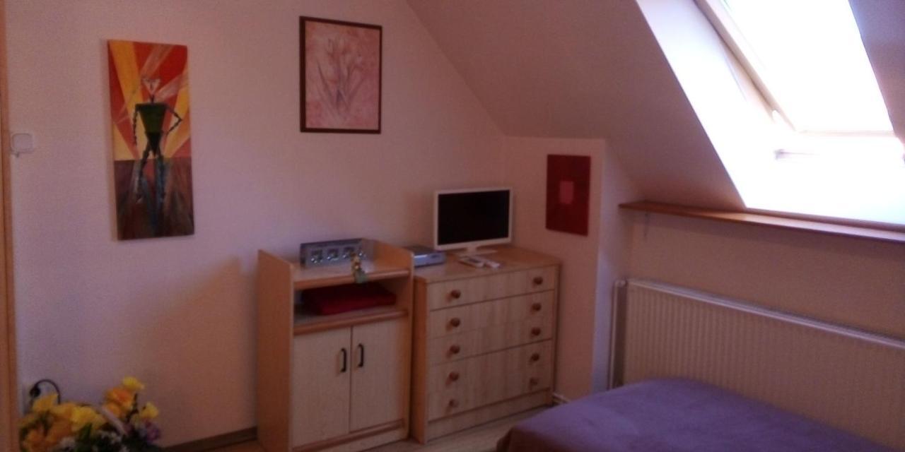 Apartmán Vadszolo Vendeghaz Cák Exteriér fotografie